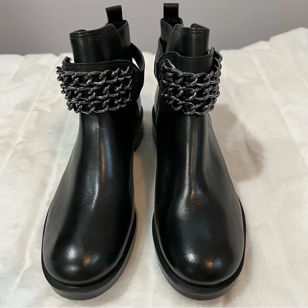 NEW Tory Burch BLOOMFIELD Gunmetal Chain Embellished Black Leather Bootie